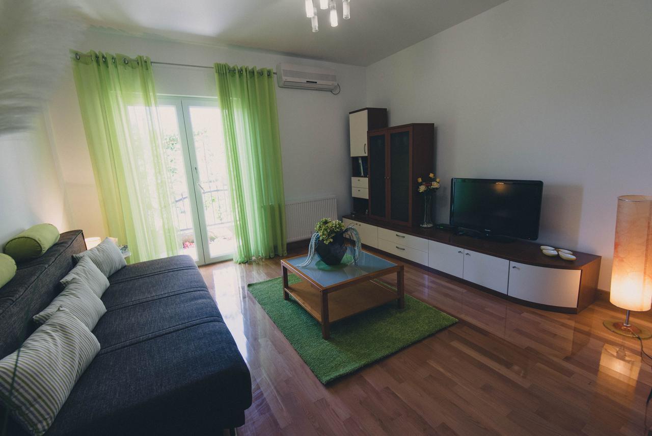 Apartments Sunny Garden Brodarica  Exterior foto